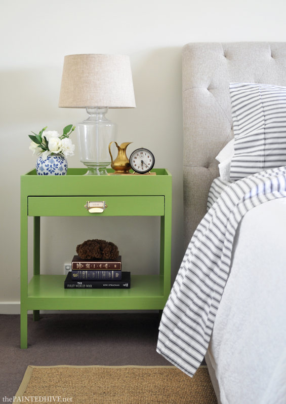 Green Bedside Table Makeover | The Painted Hive