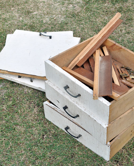 Removing Doors and Drawers