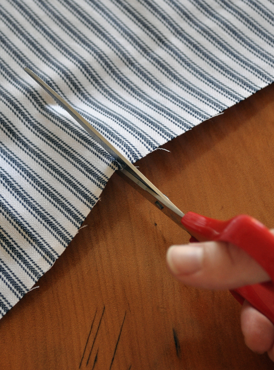 Cutting the Fabric Trim