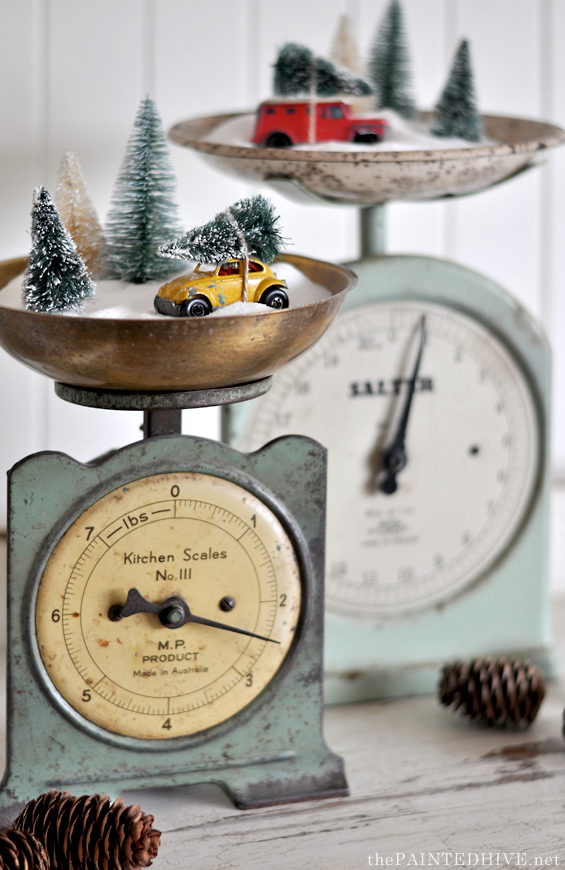 Easy DIY Christmas Scale Snow Scene